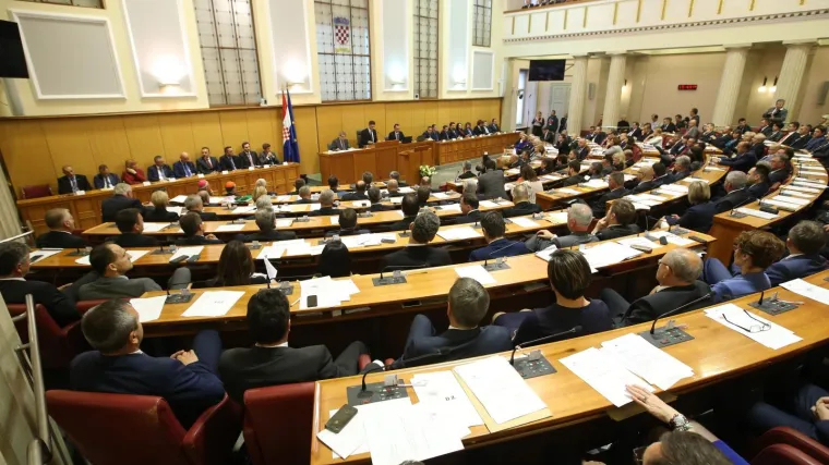 Pogledajte što se sve mijenja, te koji se sve poslovi i uredi ukidaju