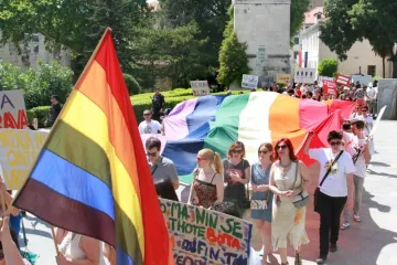 Na Facebooku: Optužen zbog poticanja na nasilje i mržnju tijekom 'Parade ponosa Split'