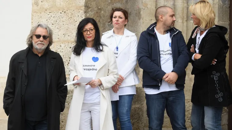 'Morale smo izaći iz sjene. Ako se nešto ne promijeni, bolnice će postati mrtvačnice'