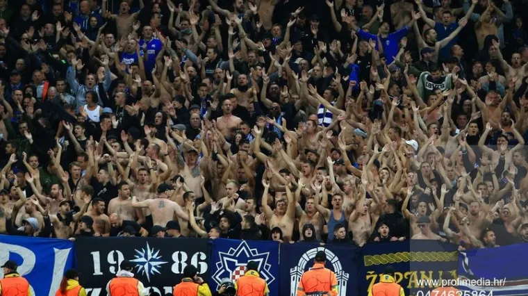 Modri pod povećalom zbog dva prekr&scaron;aja, Boysi trgali stolice na Etihadu