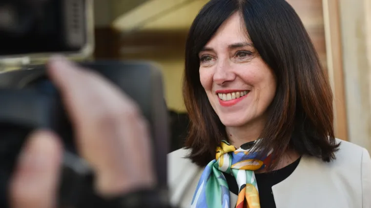 HNS će ministrici Divjak poslati prijedloge za povećanje plaća, Klub HSS-a podupire učitelje i profesore