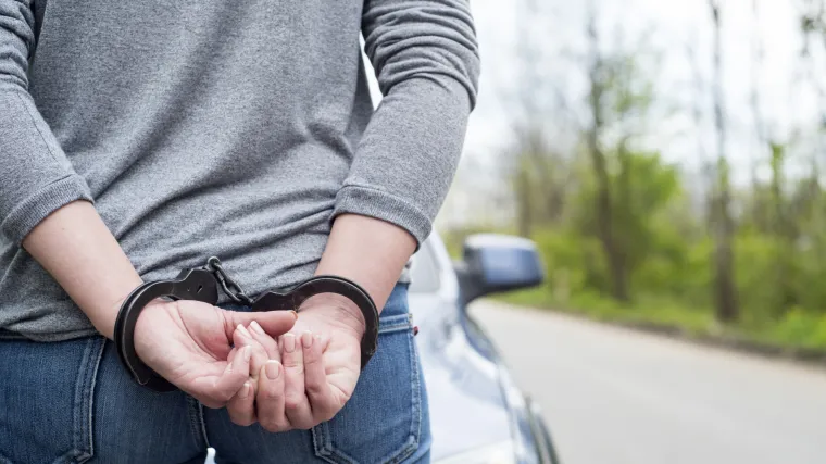 Operirala po zgradama pa ukradeno prodavala na oglasnicima