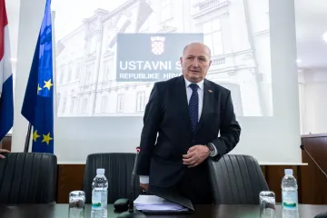 Ustavni sud naložio bivšem profesoru prava da plati 50.000 kuna njihovom šefu zbog duševnih boli
