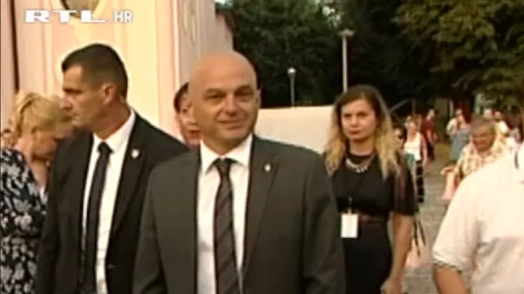 HDZ-OVAC OPTUŽUJE SVOG STRANAČKOG KOLEGU ZA UCJENU: Morao davati 2000 kuna gradonačelniku, a onda se iznos povećao