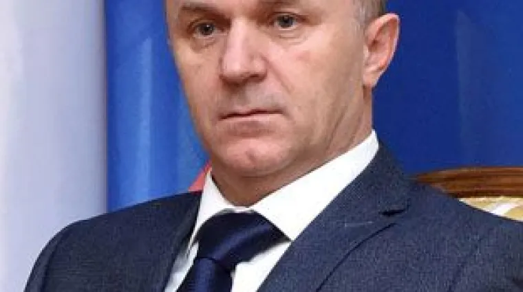 Povezivalo ga se Vargom, dao ostavku zbog SMS afere, a sada na&scaron;ao novi posao