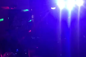 U dobrom društvu - Idem u kavanu