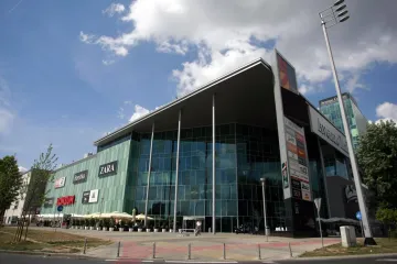 Planirate šoping danas? Evo koje trgovine i šoping centri rade na Dan neovisnosti