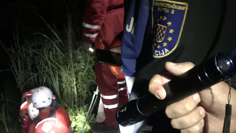 Ubojici ni traga: 19-godi&scaron;nju Lanu je brutalno premlatio i davio pa tijelo bacio u rijeku