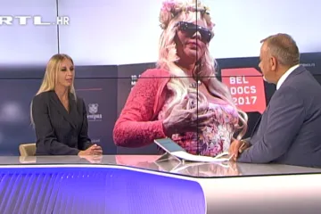 Bivša zvijezda filmova za odrasle Šprajcu otkrila ima li razlike između porno industrije i politike?