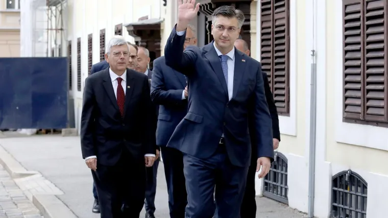 Plenković opet na Povjerenstvu za sukob interesa: Vjenčanog kuma predložio za veleposlanika