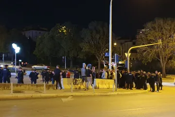 Izbila masovna tučnjava, ima ozlijeđenih