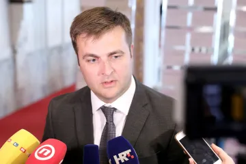 'O tome može pričati jedino premijer'