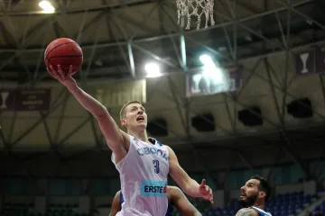 Utakmicu obilježio zabrinjavajući prizor na klupi zagrebačke momčadi