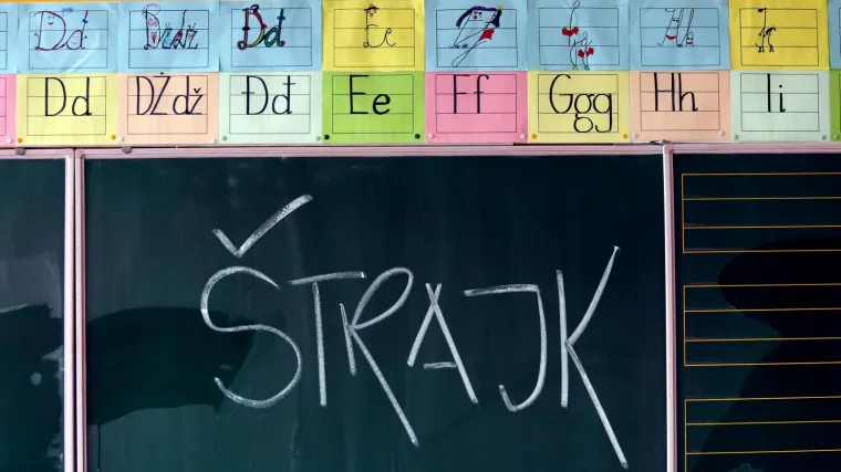 'Molim roditelje i učenike za razumijevanje i strpljenje'