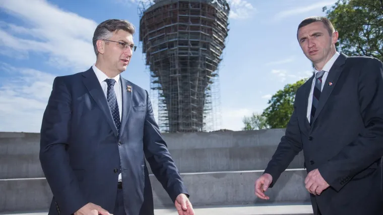 Penava: 'Ako se nastavi &scaron;utnja o neprocesuiranim ratnim zločinima, zahvalit ću se HDZ-u na suradnji'