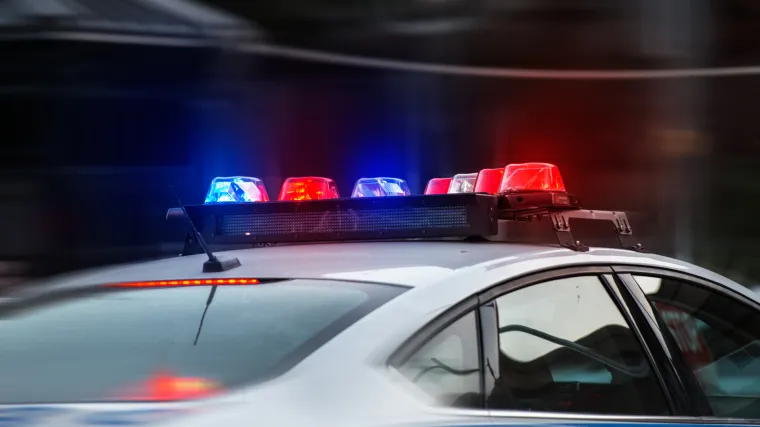 Jurnjava u &Scaron;ibeniku: Motociklom policiji pobjegao pje&scaron;ačkom zonom, a onda ih je vrijeđao i omalovažavao