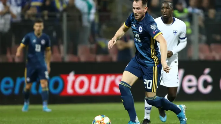 Veliki uspjeh za Prosinečkog: Zvijezda Dinama vodila BiH do pobjede, ostaju u igri za EURO