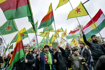Prosvjedi zbog turske ofenzive u Siriji: 'Kurdi su nam pomogli protiv ISIL-a, a sad smo ih napustili'