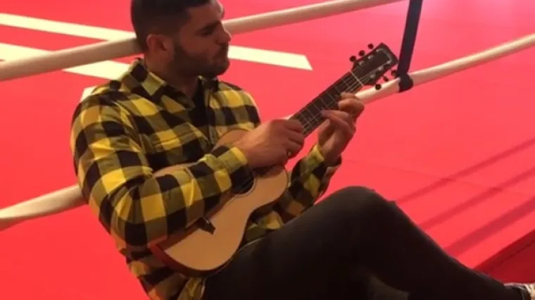 El Animal zasvirao omiljenu pjesmu, najavio vijesti oko suparnika i otkrio kad ulazi u ring