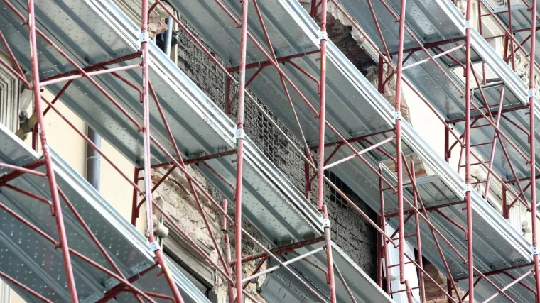 Umjesto prozora imaju propuh: Obitelj unaprijed platila 290.000 kuna za stolariju, no jo&scaron; nisu ni&scaron;ta dobili