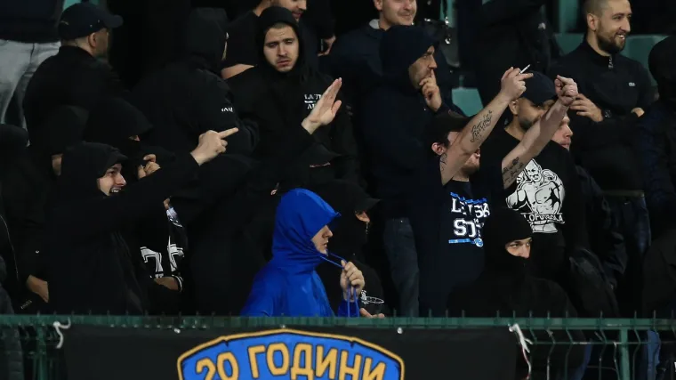 'Neprihvatljivo je da nas povezuju s ksenofobijom'