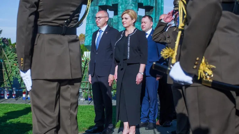 Predsjednica: 'Ne mogu shvatiti da nema pravorijeka za mnoge hrvatske tragedije'