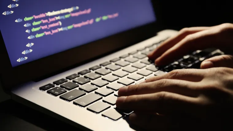 Netko šalje viruse s email adrese koja nalikuje na službeni email Porezne uprave