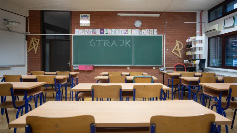 Profesorica otvorila du&scaron;u i objasnila: 'Nije ovo &scaron;trajk za plaće, ovo je &scaron;trajk za na&scaron;e dostojanstvo'