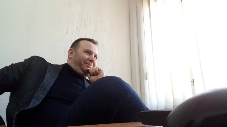 Savjetnik načelnika zavr&scaron;io srednju &scaron;kolu sa 32 godine pa do&scaron;ao na 'funkciju'