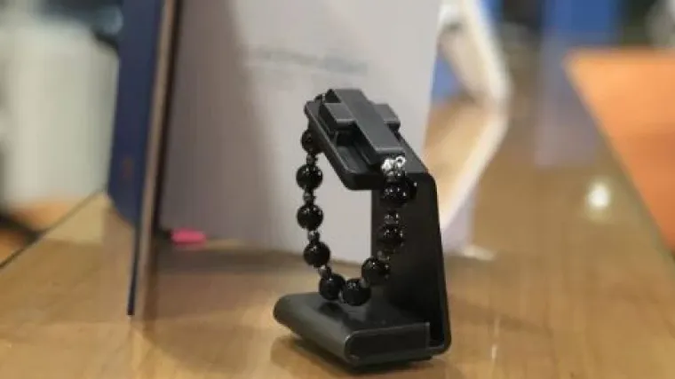 Vatikan predstavio elektronsku krunicu - novi gadget za mlade vjernike