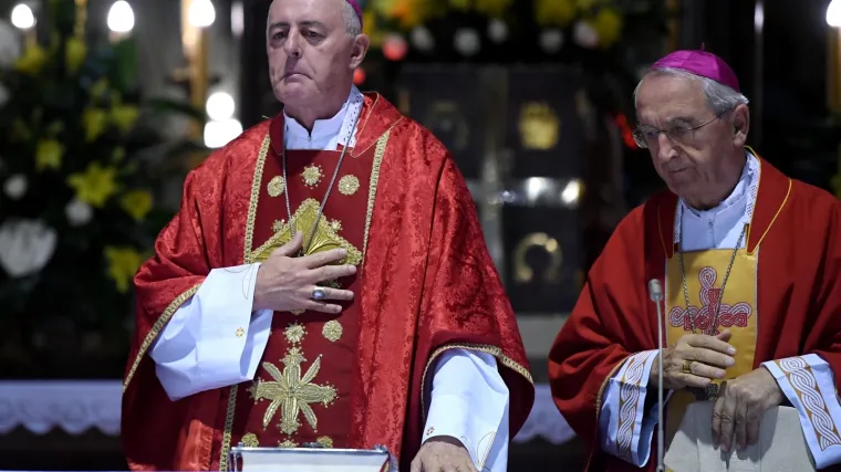 Novi apostolski nuncij održao prvu misu: Obratio se na hrvatskom i pozvao na zajedni&scaron;tvo