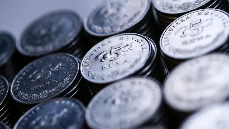 Evo za koliko će plaće rasti u javnom sektoru, a koliko u privatnom. Žalosno...