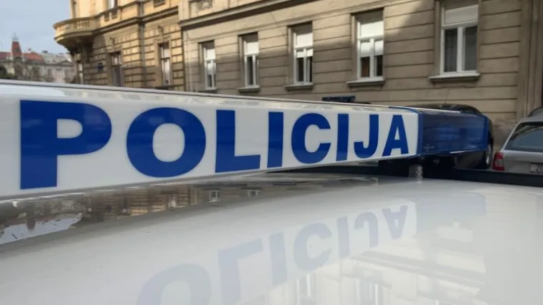 Provalio je u crkvenu škrabicu i u bolnici ukrao dva novčanika