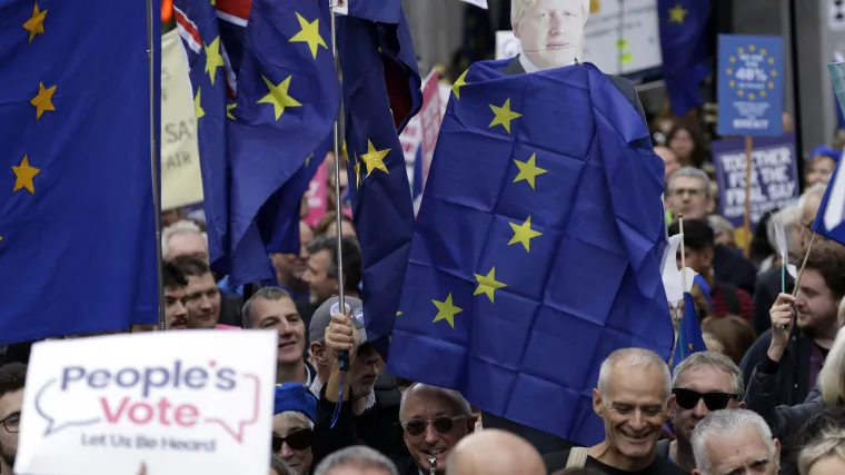 Englezi na ulicama traže novi referendum: 'Bijesna sam &scaron;to nas se ne slu&scaron;a, sad želimo ostati'