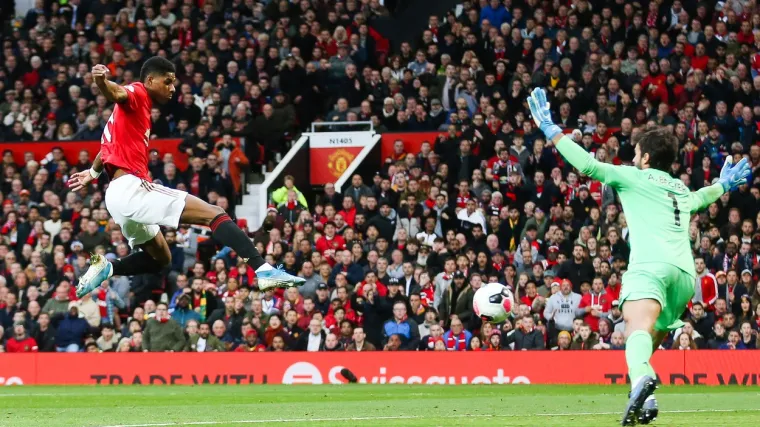 Liverpool zabio za izjednačenje na samom kraju, United iznenadio sve