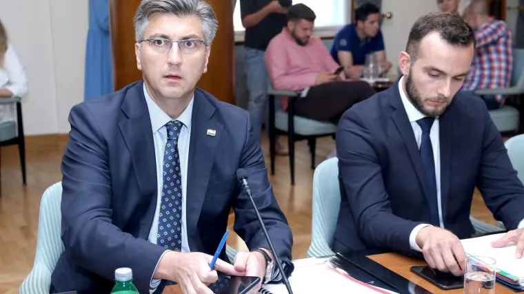 Je li moguće? Ministar rada tri sata bio u Banskim dvorima pa tvrdio: 'Nismo razgovarali o &scaron;trajku...'