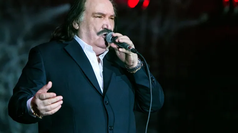 Spektakl u Areni: Poznati glazbeni gosti na koncertu Mi&scaron;e Kovača u Zagrebu