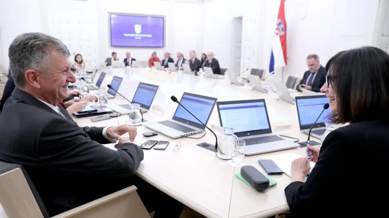 I proračun za 2020. po principu 'tro&scaron;imo koliko zarađujemo': 'Nema bianco podr&scaron;ke ni u čemu'