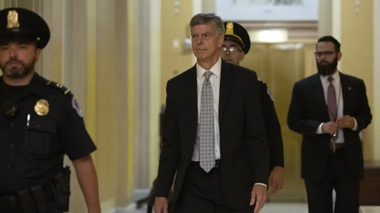 Bio je spreman stopirati vojnu pomoć Ukrajini ako ne pokrenu istragu protiv Bidenova sina