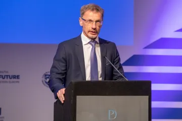 Čeka li nas pad cijena? Guverner HNB-a u Rovinju: 'Tržište nekretnina u Hrvatskoj se pjeni!'