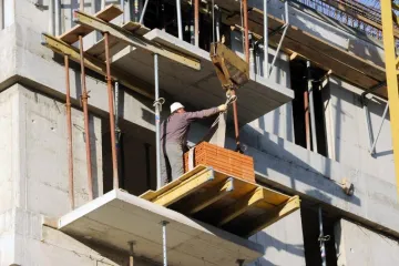 Ali, i dalje gledamo u leđa Makedoniji, Srbiji i Crnoj Gori