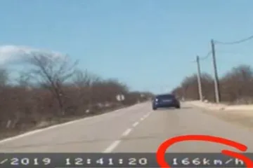 Hrvatski policajac ima 12 nekretnina, a spominjao se u jednoj aferi