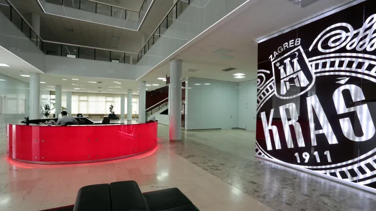 Srpski biznismen danas poslao snažnu poruku Braći Pivac; nalozi pokazuju da za dionice nudi puno više novca od njih