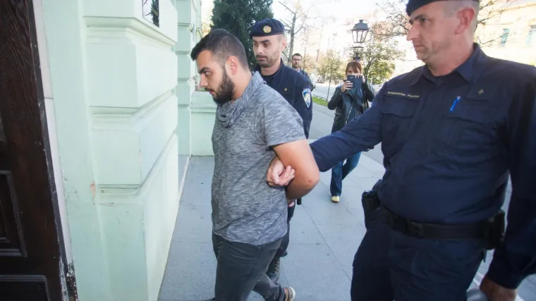 Na&scaron;li veći dio od ukradenih 773.000 kn, a u stanu jednog od razbojnika nabasali na jo&scaron; ne&scaron;to