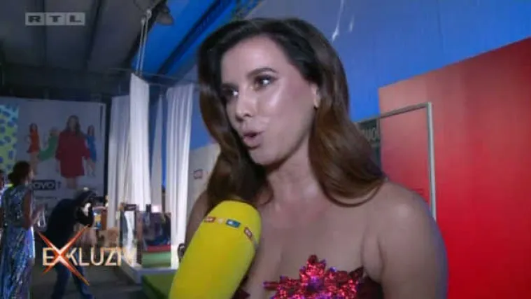 Ivica Skoko novom revijom privukao brojne poznate dame. Nives Celzijus obukla haljinu u kojoj je jedva odlazila na wc