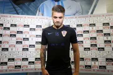 ĆALETA-CAR SE VRATIO U REPREZENTACIJU I POSLAO SNAŽNU PORUKU: Govorio o Slovačkoj i otkrio čemu se nada na Euru