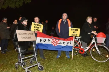 'Malo je hladno i nemamo bazen'