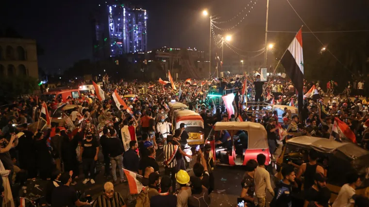 I dalje je  blokirana glavna zaljevska luka Um Qasr: Prosvjednici zapalili gume i postavili betonske blokove