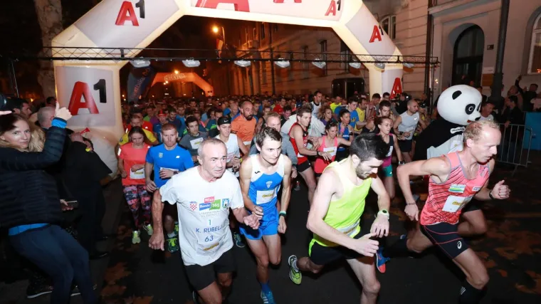 Omiljena zagrebačka noćna utrka: 'Zagrebački noćni cener' trči preko 3000 ljudi