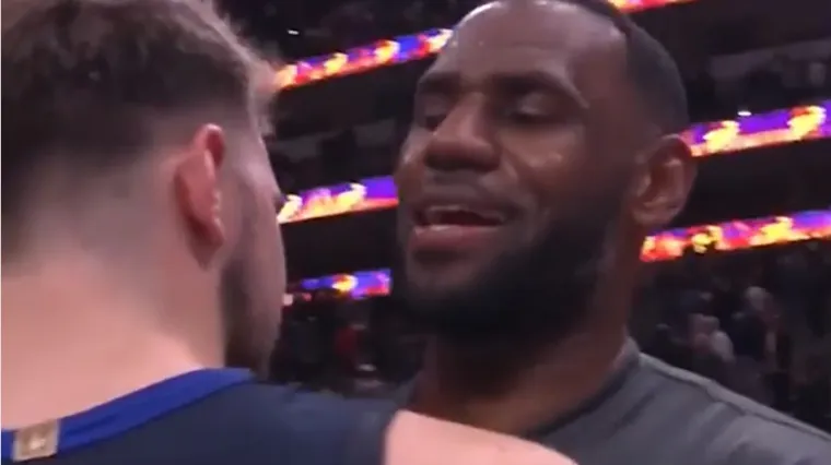 'Opaki ku*vin sine...'